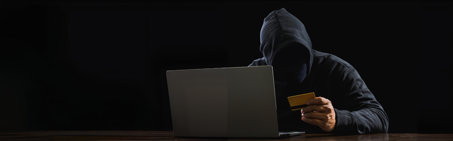 Abogado de Fraude con Tarjetas de Crédito en California